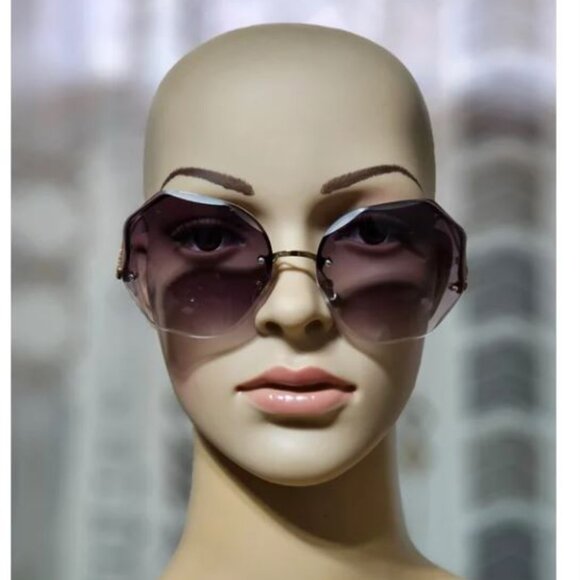Gradient Gray Gold Tone Fashion Sunglasses - Picture 1 of 2